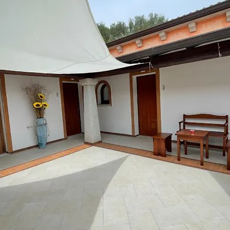 Azienda Agrituristica Contras 度假居 奧爾比亞