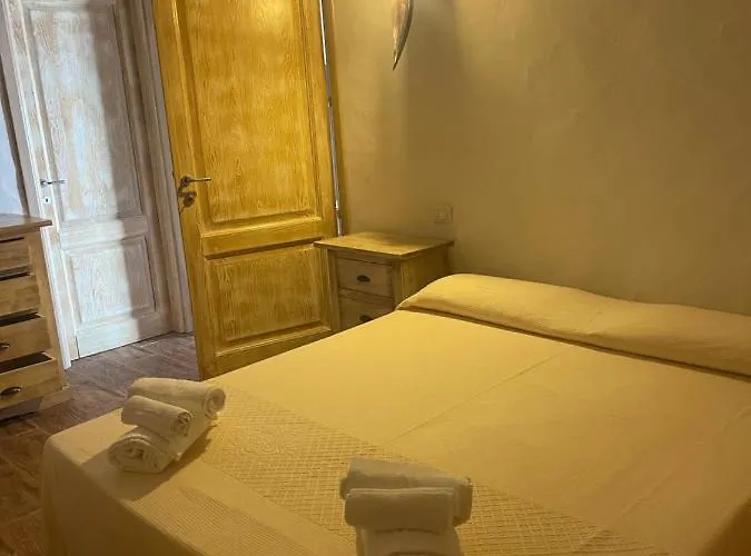 Azienda Agrituristica Contras 奧爾比亞