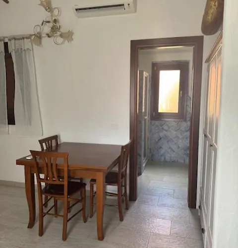 Azienda Agrituristica Contras 奧爾比亞